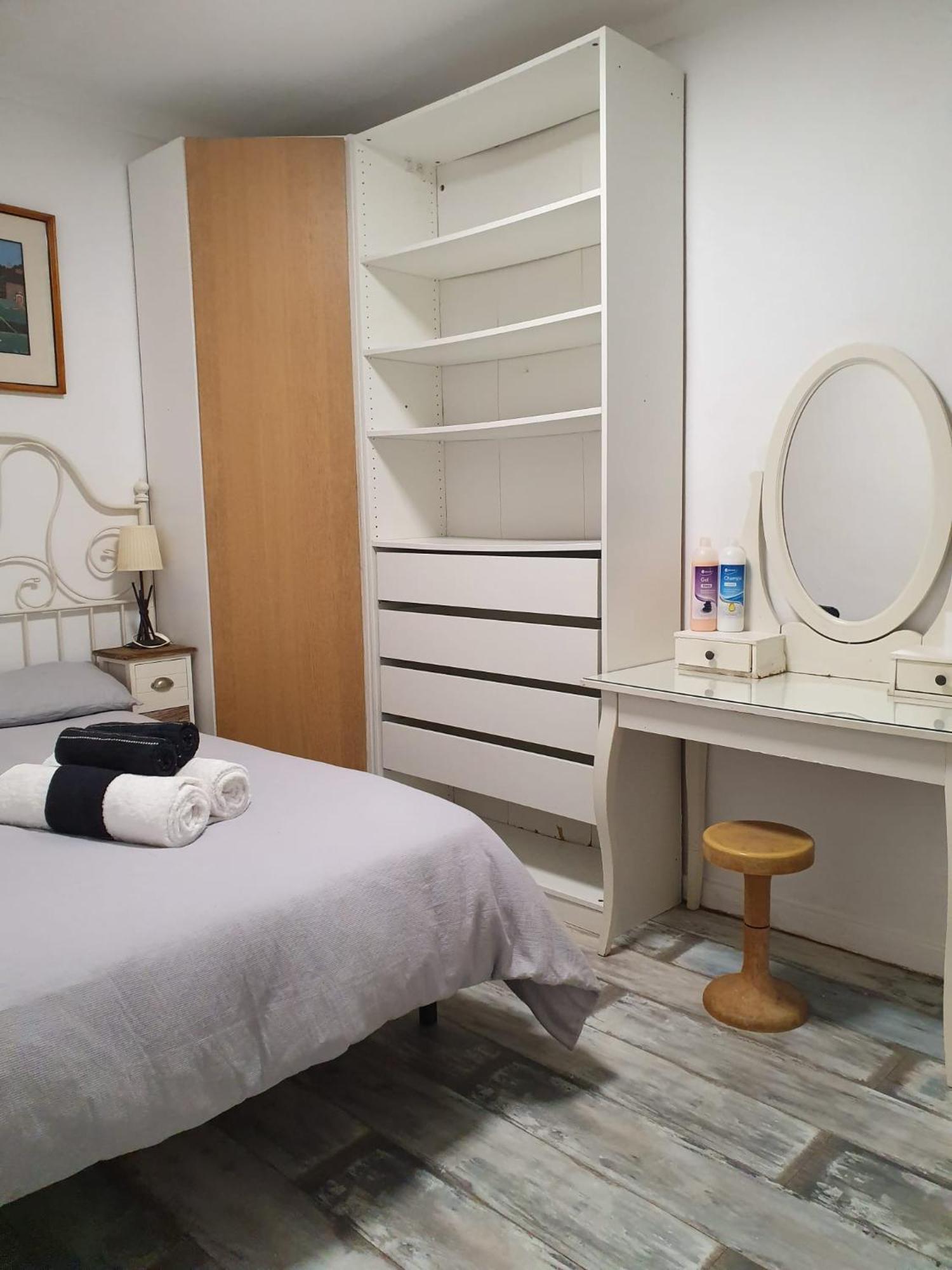 Private Rooms Barcellona Esterno foto